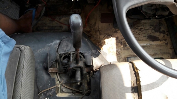 HINO 6 ล้อพื้นเรียบ fc2w 120 แรงม้า