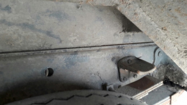 HINO 6 ล้อพื้นเรียบ fc2w 120 แรงม้า