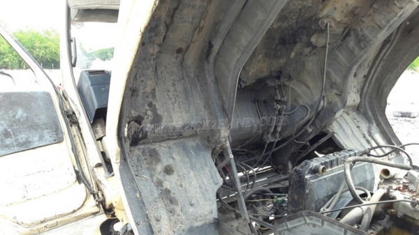 HINO 6 ล้อพื้นเรียบ fc2w 120 แรงม้า