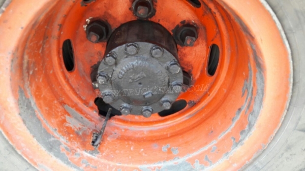 HINO 6 ล้อพื้นเรียบ fc2w 120 แรงม้า