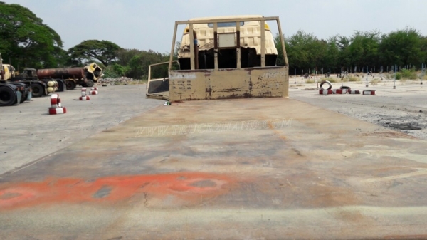 HINO 6 ล้อพื้นเรียบ fc2w 120 แรงม้า