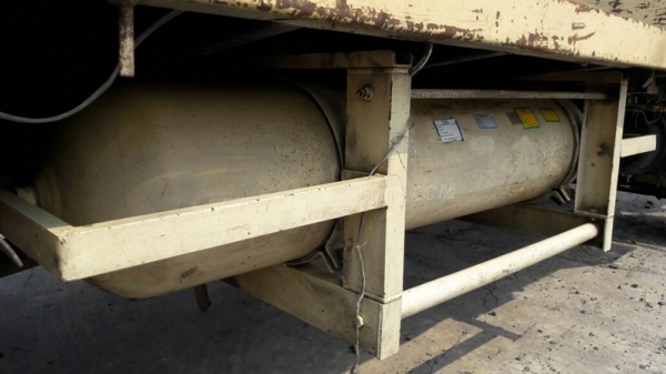 HINO 6 ล้อพื้นเรียบ fc2w 120 แรงม้า