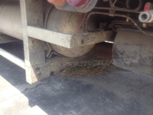 HINO 6 ล้อพื้นเรียบ fc2w 120 แรงม้า