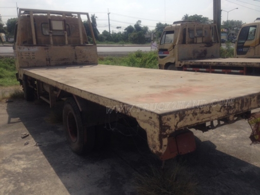 HINO 6 ล้อพื้นเรียบ fc2w 120 แรงม้า