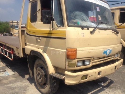 6 ล้อ พื้นเรียบ HINO FD176B  185  แรงม้า