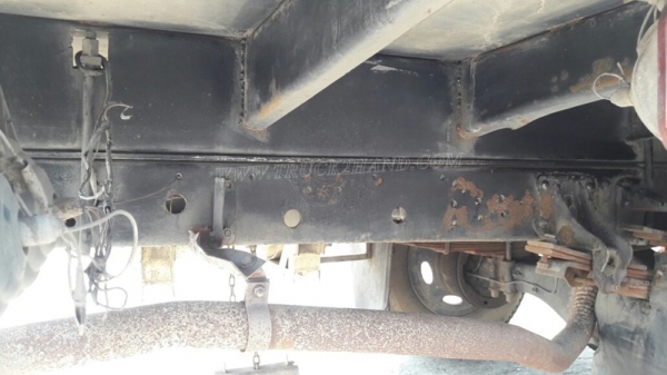 6 ล้อ พื้นเรียบ HINO FD176B  185  แรงม้า