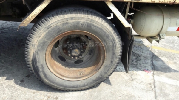 6 ล้อ พื้นเรียบ HINO FD176B  185  แรงม้า