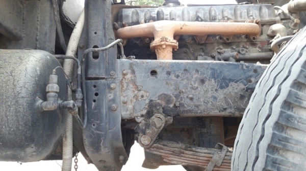 6 ล้อ พื้นเรียบ HINO FD176B  185  แรงม้า