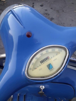 ขาย Vespa 64 อินเดีย หัว 59 พร้อมทะเบียนแท้โอนขนส่ง สีทำมาใหม่ไม่มีผุสภาพสวยมาก ขาย Vespa 64 อินเดีย หัว 59 พร้อมทะเบียนแท้โอนขนส่ง สีทำมาใหม่ไม่มีผุสภาพสวยมาก