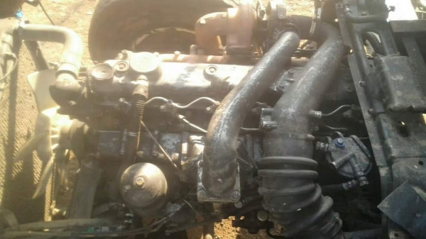 ขายรถ10ล้อ ดั้ม2เพลา เฉินหลงTF เครื่อง220แรง รถสวยสภาพดีพร้อมใช้งาน เอกสารพร้อมโอน สนใจโทร 090-8588220คุณนะ 093-3258446คุณบิว หรือเข้าดูสินค้าอื่นๆได้ที่ www.truck.in.th/498 หรือเพจFacebook ณรงค์ ซื้อขายรถมือสอง (เว็บไซต์ส่วนตัว) หรือFacebook คุณนะ รถบรรท