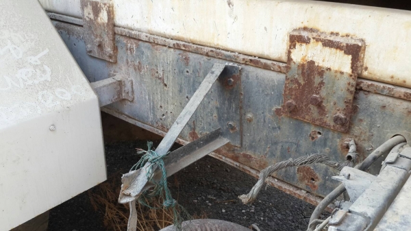 ขายคับสิบล้อโม่ปูนฮีโน่FN278 B260แรงโม่7คิวปี47