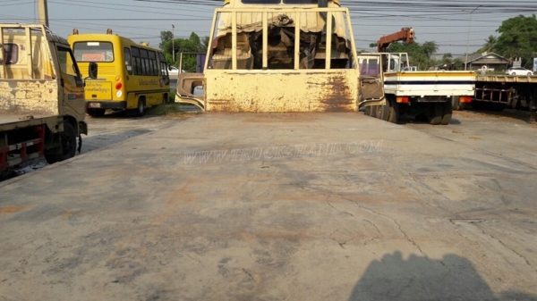 HINO 6 ล้อ พื้นเรียบ รถFD165B  195 แรงม้า