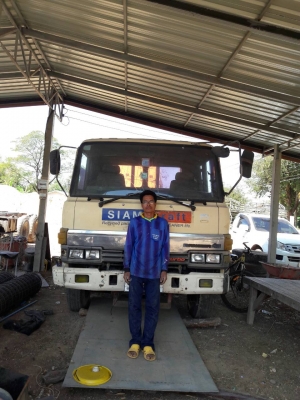 HINO 6 ล้อ พื้นเรียบ รถFD165B  195 แรงม้า