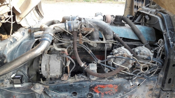 HINO 6 ล้อ พื้นเรียบ รถFD165B  195 แรงม้า