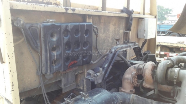 HINO 6 ล้อ พื้นเรียบ รถFD165B  195 แรงม้า