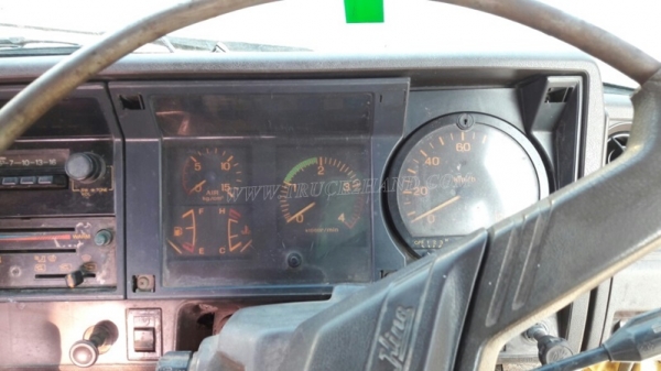 HINO 6 ล้อ พื้นเรียบ รถFD165B  195 แรงม้า