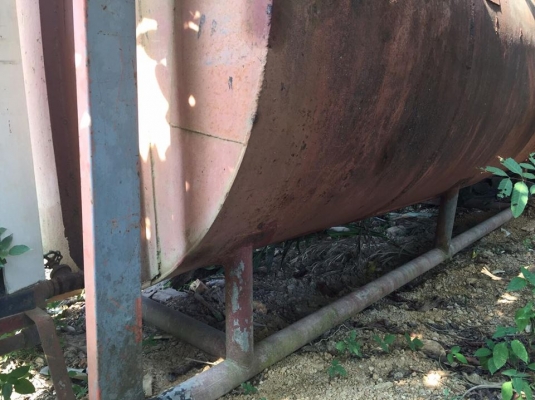 ขายถังน้ำมันและปั้มจ่ายน้ำมัน ถัง 12000 ลิตร