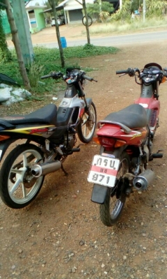 ขายรถมอเตอร์ไซค์ Honda sonic 2 คัน ทะเบียนพร้อมโอน ภาษีขาดเกิน รถปี45 ทั้ง2คัน ขับได้เลย ขายตามสภาพ โทร.098-774-3726