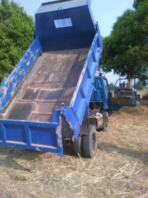 ขายรถ6ล้อ ดั้มไดน่า เครื่อง110แรง รถพร้อมใช้ พร้อมโอน สนใจโทร 090-8588220คุณนะ 093-3258446คุณบิว หรือเข้าดูสินค้าอื่นๆได้ที่ www.truck.in.th/498 หรือเพจFacebook ณรงค์ ซื้อขายรถมือสอง (เว็บไซต์ส่วนตัว) หรือFacebook คุณนะ รถบรรทุก