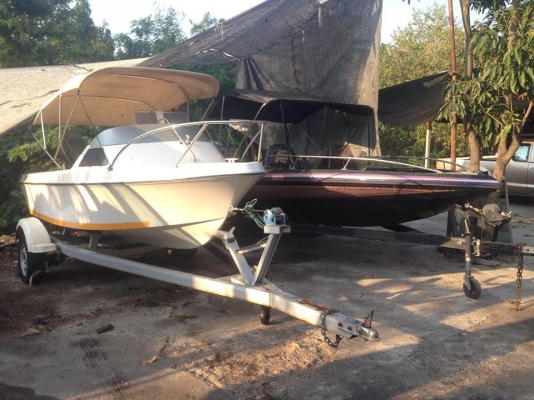 ขายเรือยามาฮ่าเรือนอกเครื่อง40แรง ติดง่ายมาก 15ฟุต หัวปิดมีห้องนอนห้องขังเหยื่อ ทรงสูงออกทะเลสบายพร้อมเทเล่อร์ ขาย 89500 บาท