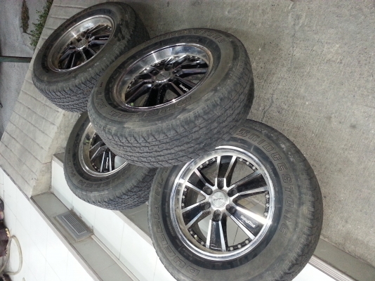 ยางพร้อมแม็ก