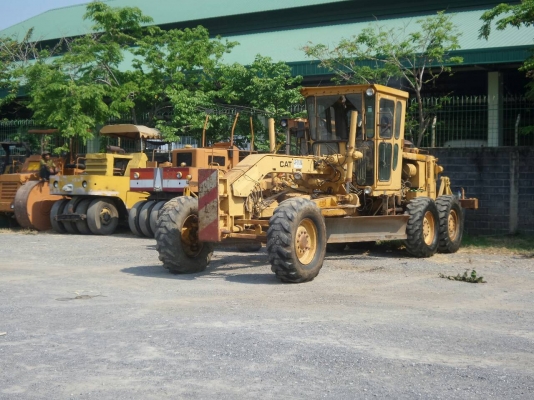 รถเกรด CAT 140G ซีเรียล 2890 เอกสาร่เล่มทะเบียน