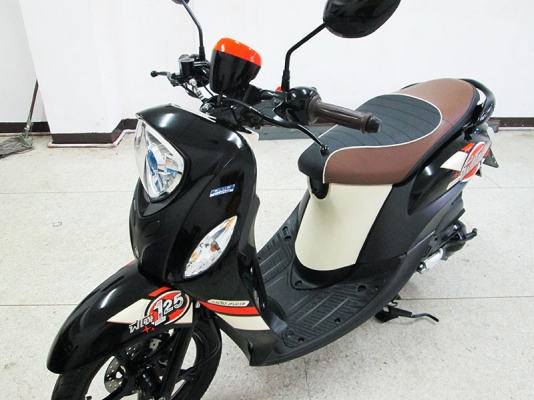 (โอนฟรี) ขาย New Fino 125I ปี 2015 ล้อแม็ก ไมล์แท้ 3863 กม ตัวใหม่ล่าสุด เครื่องหัวฉีดประหยัดน้ำมัน สภาพสวยเดิมๆ มีกุญแจรีโมท+กุญแจสำรอง สีดำ ราคา 39900 บาท