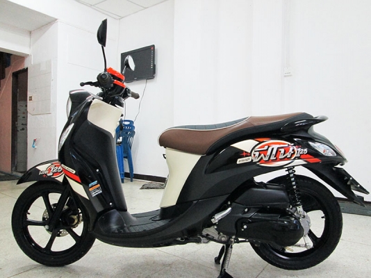 (โอนฟรี) ขาย New Fino 125I ปี 2015 ล้อแม็ก ไมล์แท้ 3863 กม ตัวใหม่ล่าสุด เครื่องหัวฉีดประหยัดน้ำมัน สภาพสวยเดิมๆ มีกุญแจรีโมท+กุญแจสำรอง สีดำ ราคา 39900 บาท