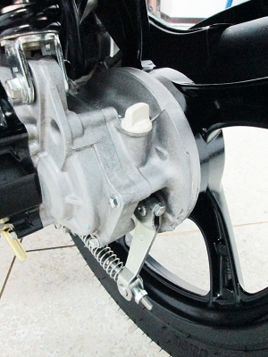 (โอนฟรี) ขาย New Fino 125I ปี 2015 ล้อแม็ก ไมล์แท้ 3863 กม ตัวใหม่ล่าสุด เครื่องหัวฉีดประหยัดน้ำมัน สภาพสวยเดิมๆ มีกุญแจรีโมท+กุญแจสำรอง สีดำ ราคา 39900 บาท