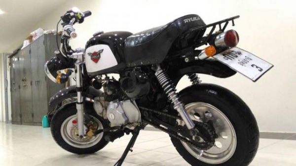 ขายกอลิล่า เครื่อง 125 CC ขายกอลิล่า เครื่อง 125 CC