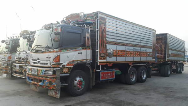 ขายด่วนรถพ่วง344 ปี56ดั้มพืชไร่มี3พ่วงรถสวยพร้อมใช้ ไมล์น้อย ขายด่วนรถพ่วง344 ปี56ดั้มพืชไร่มี3พ่วงรถสวยพร้อมใช้ ไมล์น้อย