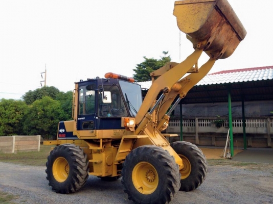 ขายรถตัก Komatsu WA 150-1 รถนอกนำเข้าจากญี่ปุ่น ยังไม่เคยใช้งานในเมืองไทย สภาพสวย พร้อมใช้งาน ราคาถูกมากๆ  081-9485494