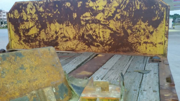 ขายหางพื้นเรียบสามมิตร 2 เพลา 12.40 เมตร ปี 2538 ขายหางพื้นเรียบสามมิตร 2 เพลา 12.40 เมตร ปี 2538