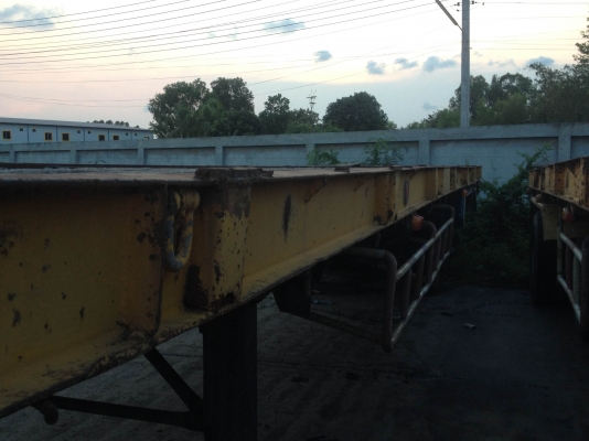 ขายหางพื้นเรียบสามมิตร 2 เพลา 12.40 เมตร ปี 2538 ขายหางพื้นเรียบสามมิตร 2 เพลา 12.40 เมตร ปี 2538