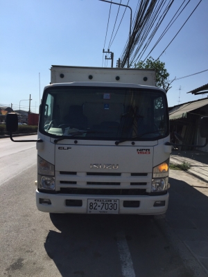 ขายรถ Isuzu NPR 150 แรง พร้อมตู้เปิด 10 บานสภาพใหม่ ปี 55 เดือนกรกฏาคม ขายรถ Isuzu NPR 150 แรง พร้อมตู้เปิด 10 บานสภาพใหม่ ปี 55 เดือนกรกฏาคม