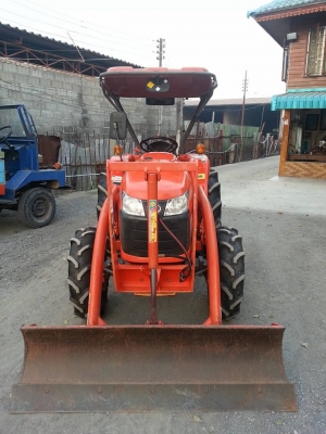 คูโบต้า L3608 4 WD ใบมีดตราช้าง