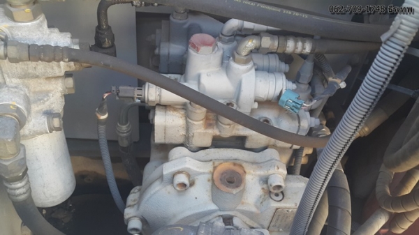 Hitachi Zx120#66150 มีหัวกระแทก NPK พร้อมบุ๊งกี๋ คุ้มมาก เก่าญี่ปุ่น ไม่เคยใช้ในไทย ไม่มีบริ้ว 100\% 062-709-1748 ธีรเทพ (แบงค์) Line ID : Bankndtt