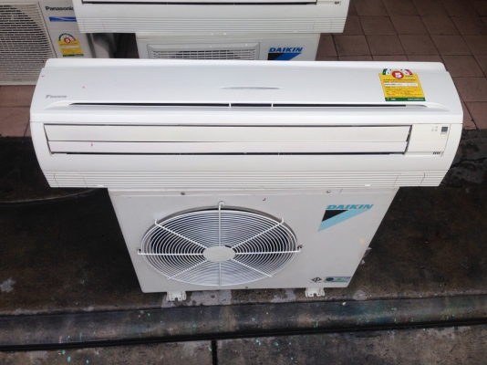 **** ขายแอร์ DAIKIN 18000 BTU สภาพสวย ****