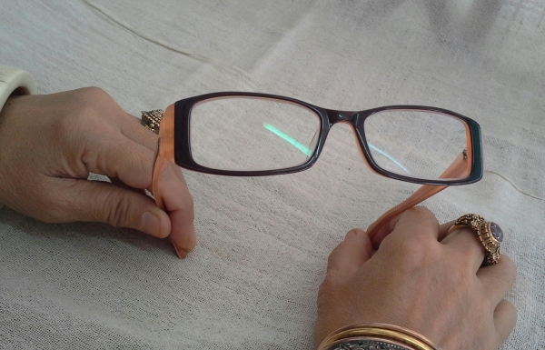 แว่นสายตายาวแดนผู้ดี  STORM London made in England