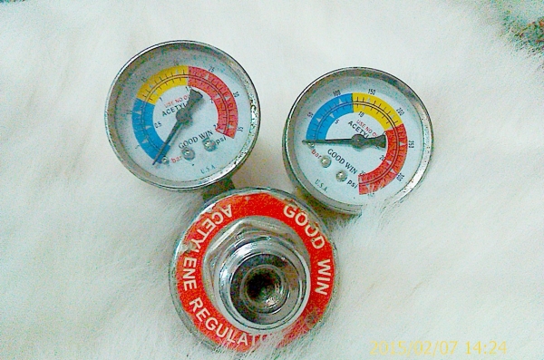 เกจ์วัด2ชุด