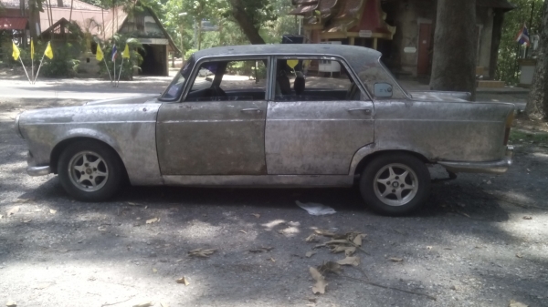 Peugeot รุ่น404 ปี 1960 Peugeot รุ่น404 ปี 1960