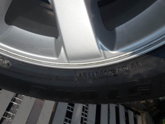 ล้อ isuzu bluepower 1.9 ddi ขอบ 16 พร้อมยางป้ายแดงชุดล่ะ 21000