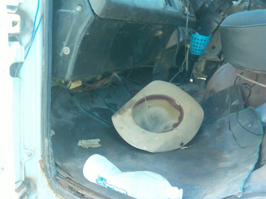 ขายรถบรรทุก 6 ล้อดัมพ์ ISUZU FTR 165 แรงม้ารถห้างแท้ ราคา 450000