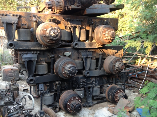 ถูกๆครับแท่นเพลาสิบล้อถุงลมชุดละ65000