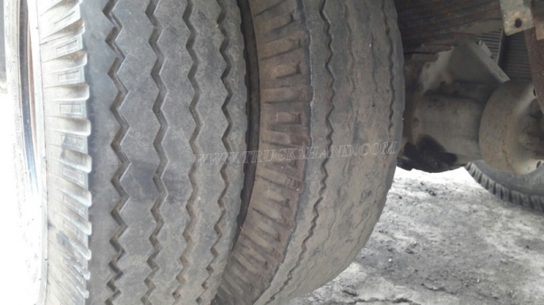 6 ล้อ HINO พื้นเรียบ FC174A   117 แรงม้า