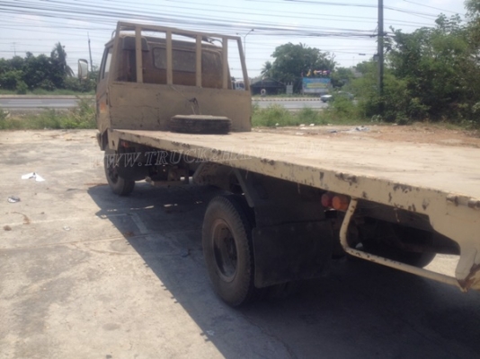 6 ล้อ HINO พื้นเรียบ FC174A   117 แรงม้า