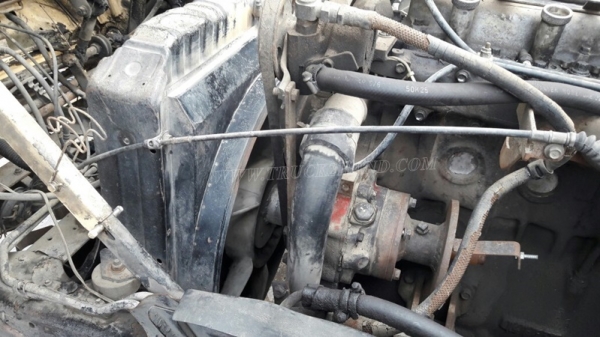 6 ล้อ HINO พื้นเรียบ FC174A   117 แรงม้า