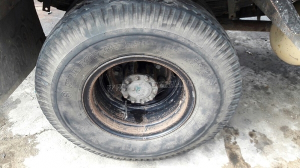 6 ล้อ HINO พื้นเรียบ FC174A   117 แรงม้า