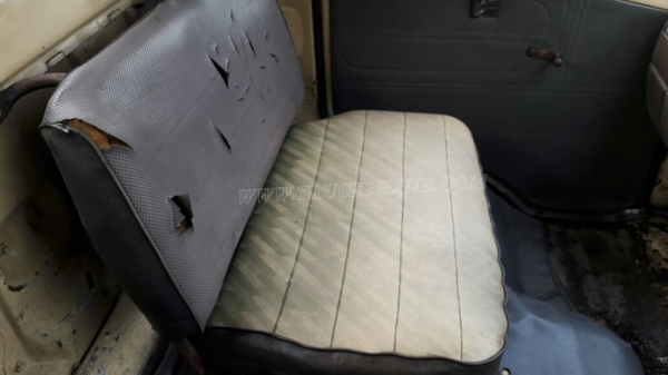 6 ล้อ HINO พื้นเรียบ FC174A   117 แรงม้า