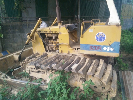 ขายรถแทรคเตอร์ KOMATSU D20PL-6 ตีนเป็ดกว้าง 90 ซม.ราคา 160000